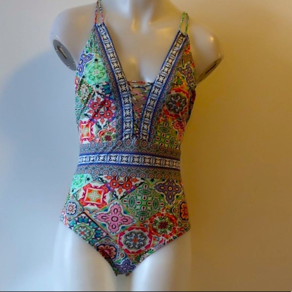 Set NANNETTE LEPOREONE SWIMSUIT & COVER-UP